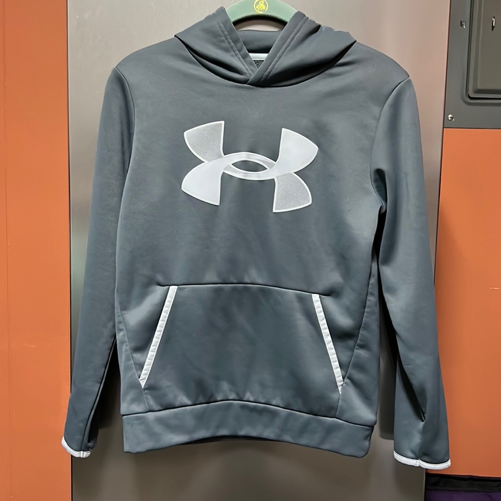 UNDER ARMOUR Boys Hoodie; Size: Youth M